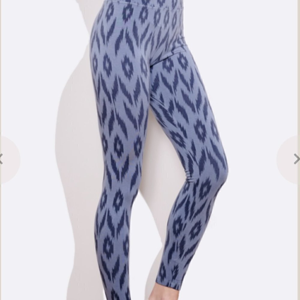 Sundry Ikat Soft Stretch Yoga Pants